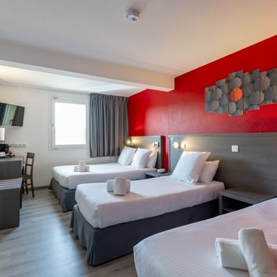 Superior Quadruple room
