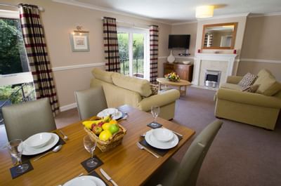 Woodford Bridge Country Club Two Bedroom Refurbished Living Room