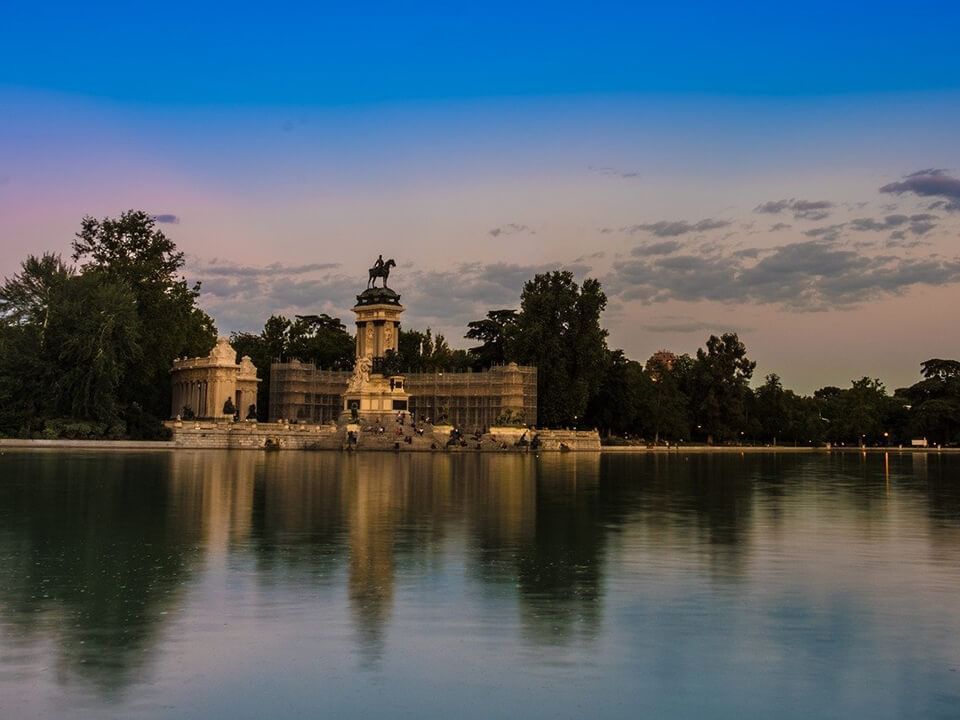 Escapada de lujo en pareja a Madrid