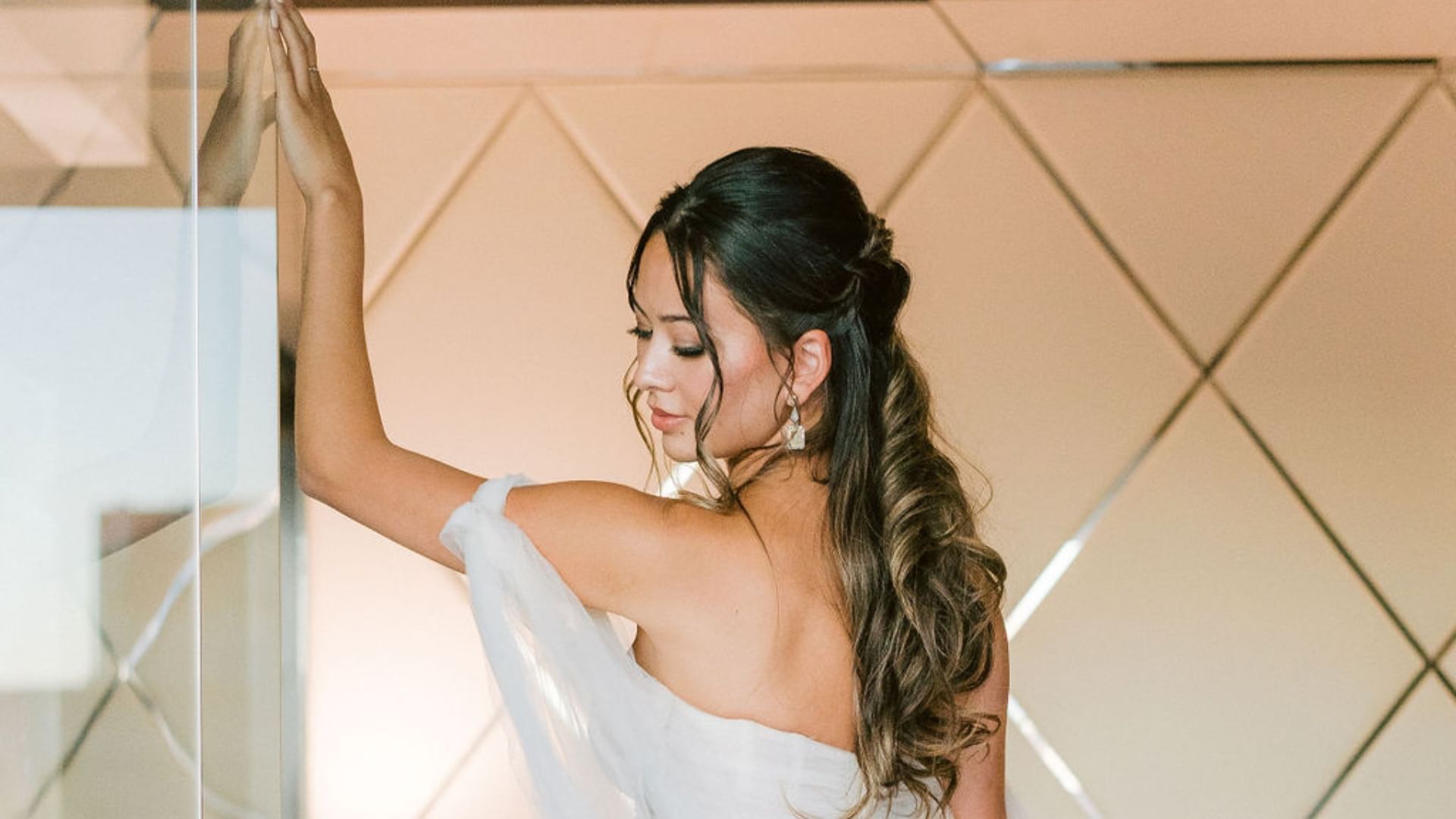 Unleashed Wedding Package Paradox Hotel Vancouver Ultimate Wedding unleashed-wedding-package-paradox-hotel-vancouver-ultimate-wedding