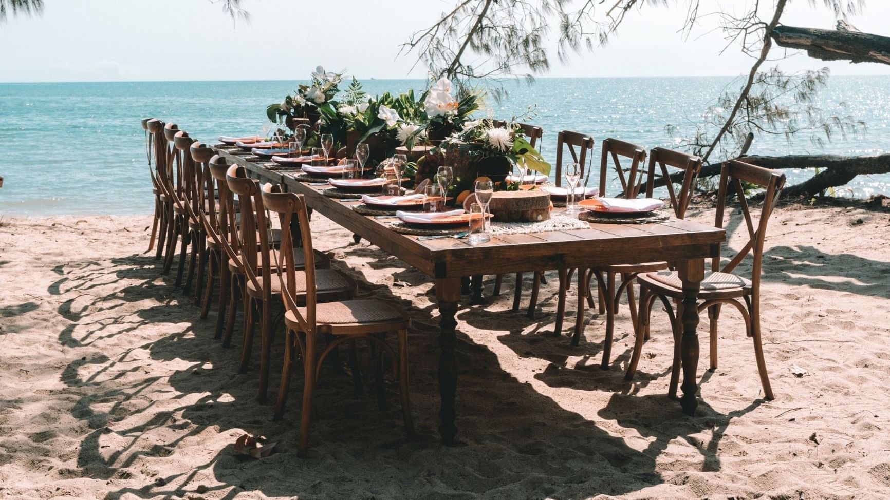 Weetings with beach at Pullman Palm Cove Sea Temple Resort & Spa