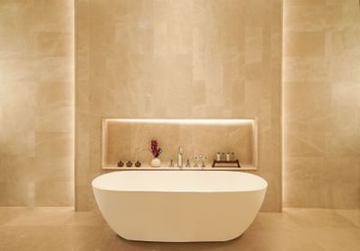 The bath tub of Empress Beach Villa3 at The Danna Langkawi