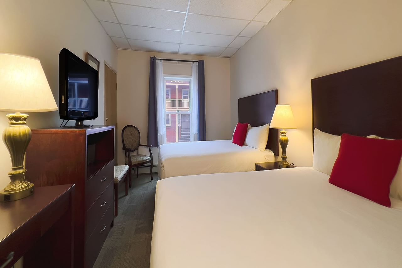 Guest room with two beds