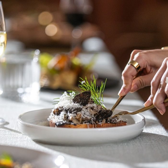 Chef’s selection of grilled specialties served in The Private at The Ternary, with fresh ingredients and artistic presentation