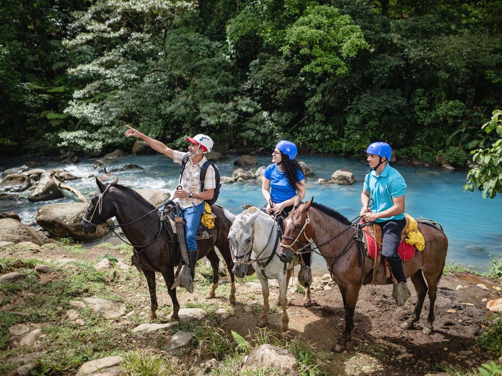 Visitors enjoying Horse riding near Rio Celeste Hideaway