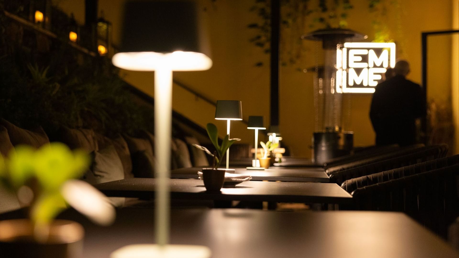 Close-up of the table with lamps in EMME Restaurant at Margutta 19