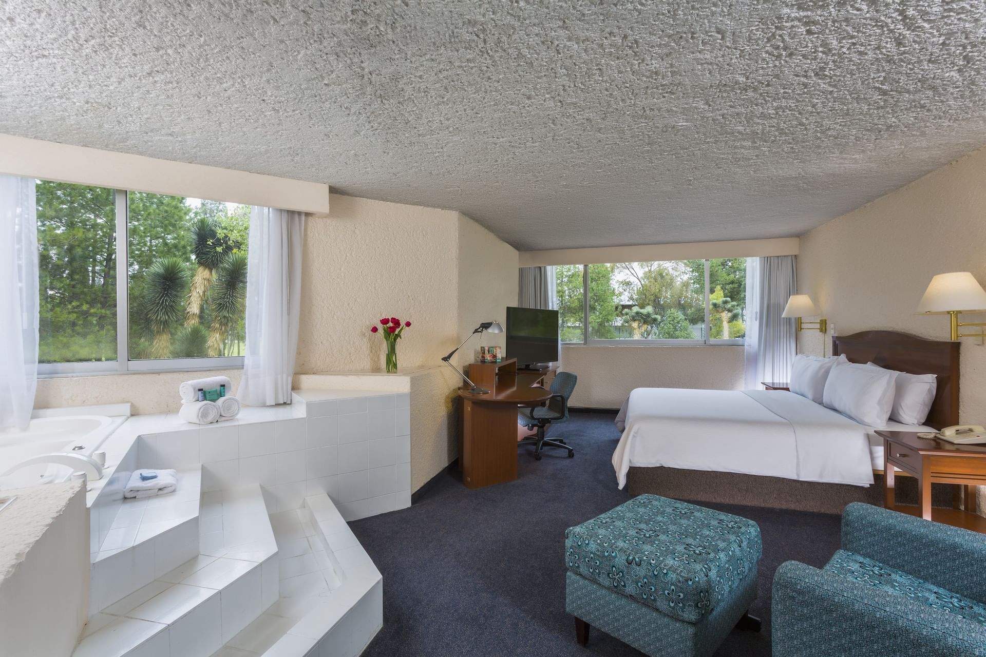 AMPLIAS HABITACIONES