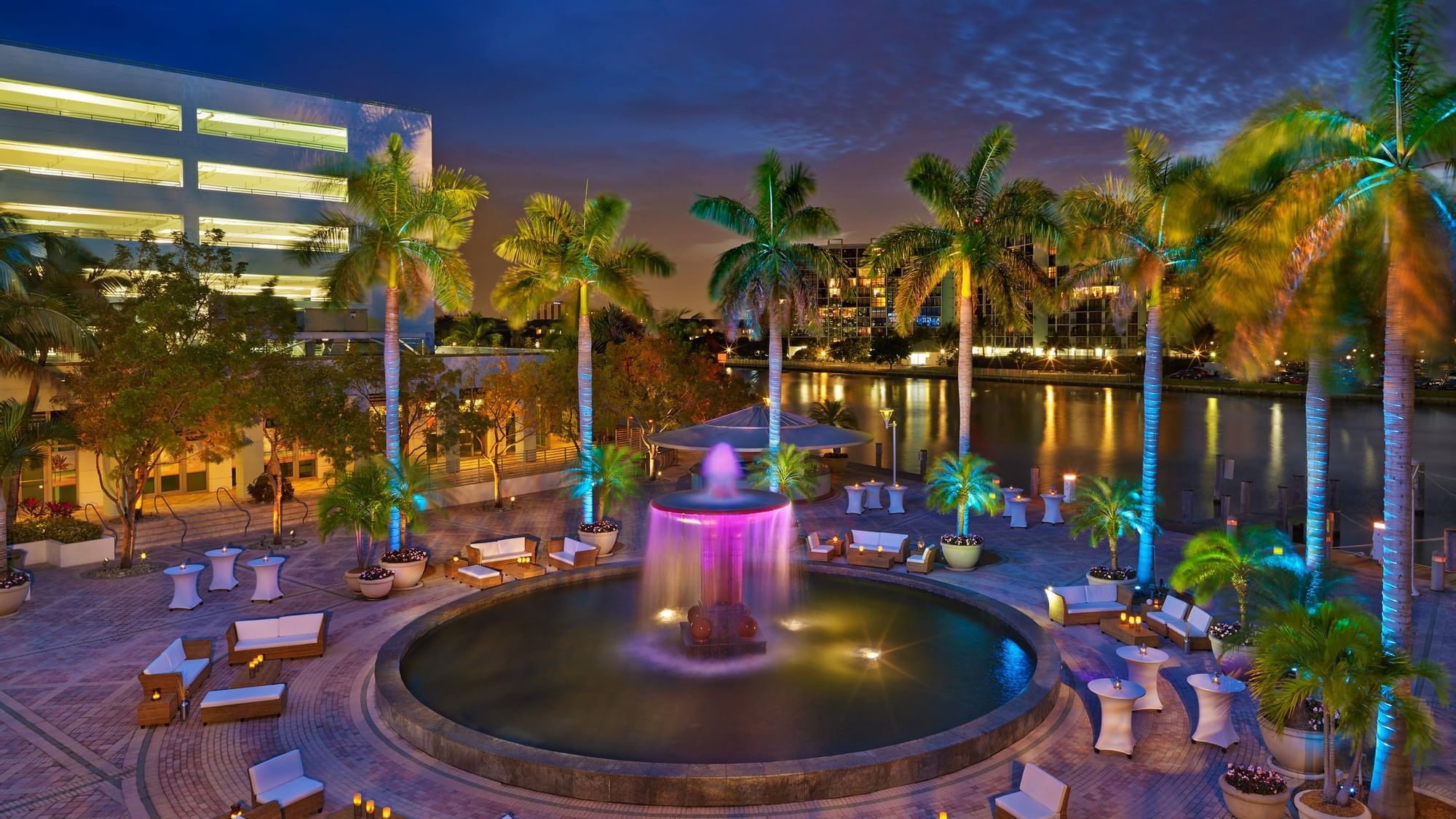 Diplomat Landing with water fountain at The Diplomat Resort