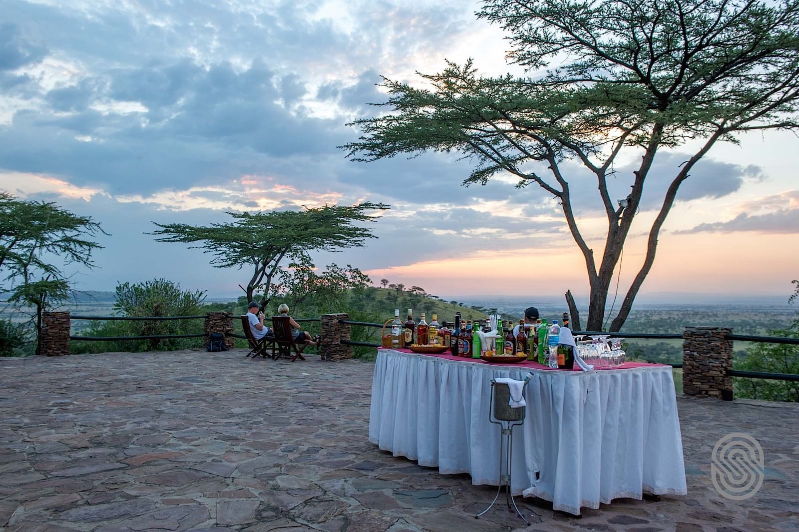 Sundowners at Serengeti Serena Safari Lodge