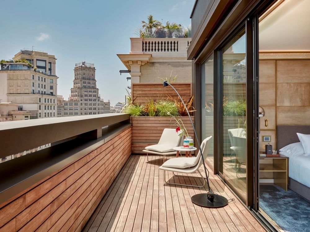 Terrace Suite | Vista limitada de la terraza en Almanac Group
