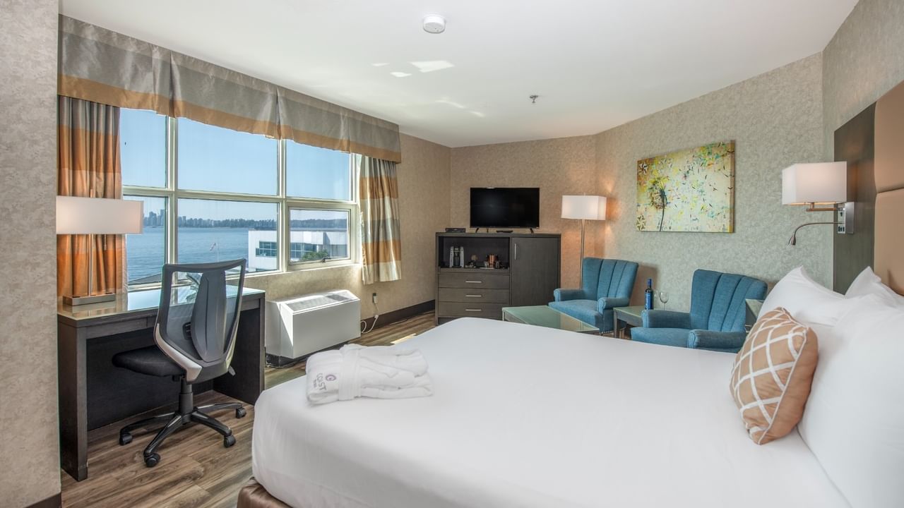 Coast Premium King with view