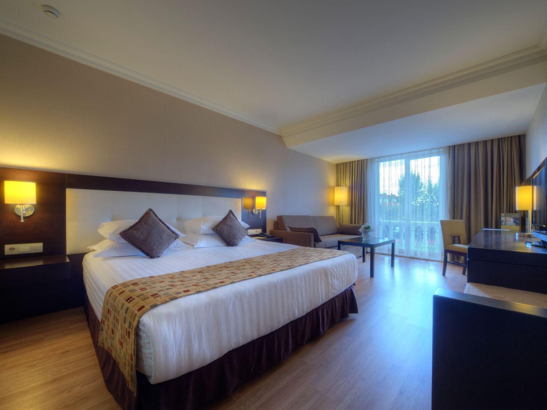 Relax in Refined Style. Eresin Topkapi Deluxe Double: Plush bed, modern amenities