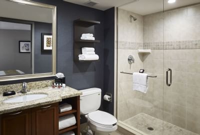 Bathroom interior in Two Queen C. Guestroom at Waterfront Hotel