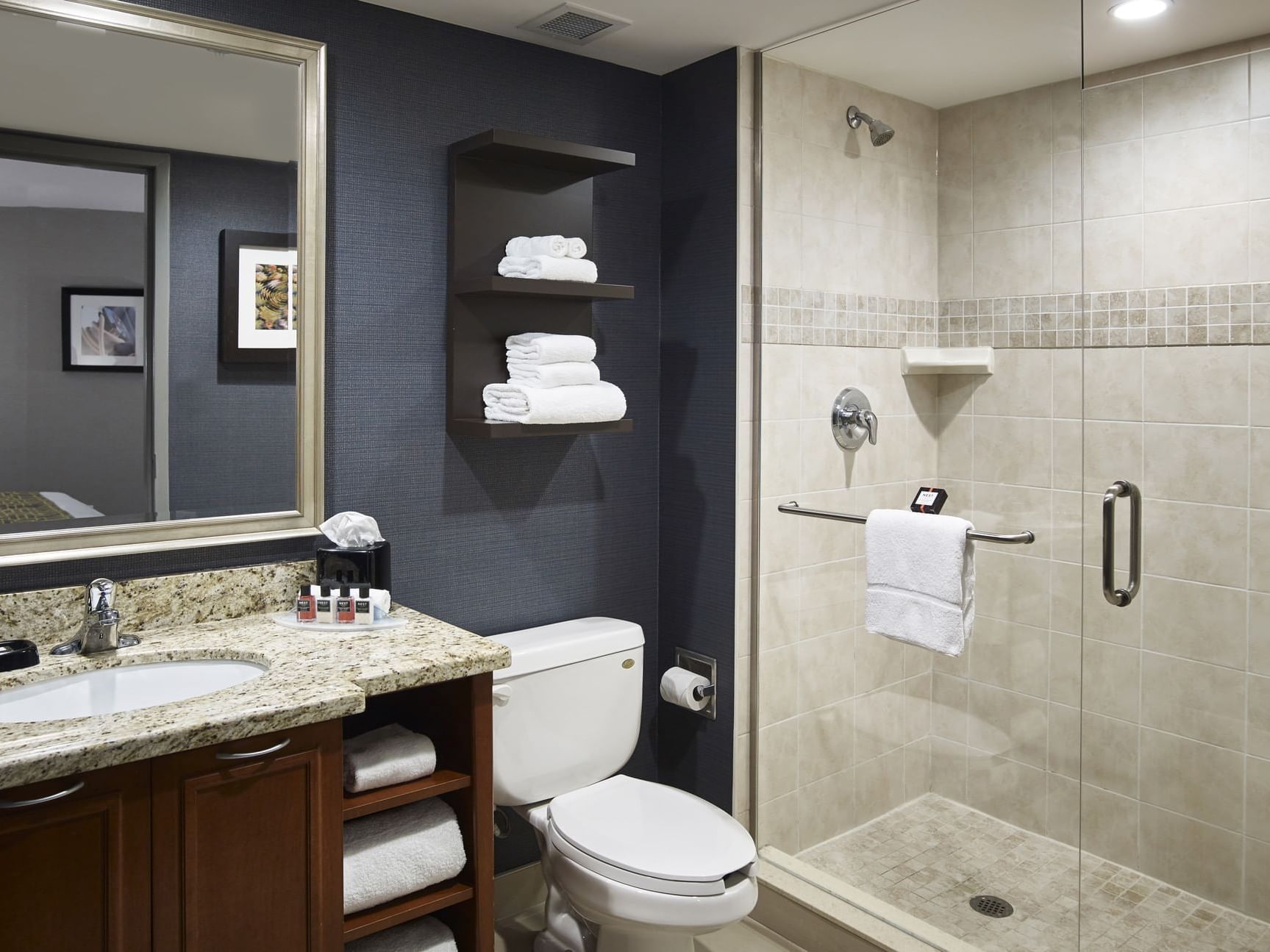 Bathroom interior in Two Queen C. Guestroom at Waterfront Hotel