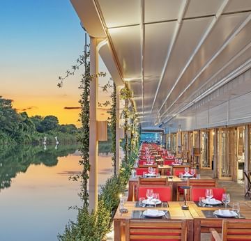 Beef Grill Club – Titanic Deluxe Golf Belek’te Nehir Manzaralı Et Şöleni