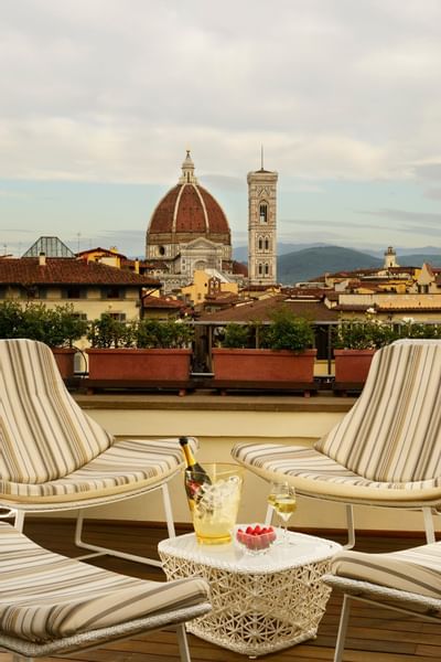 City vie balcony at Grand Hotel Minerva