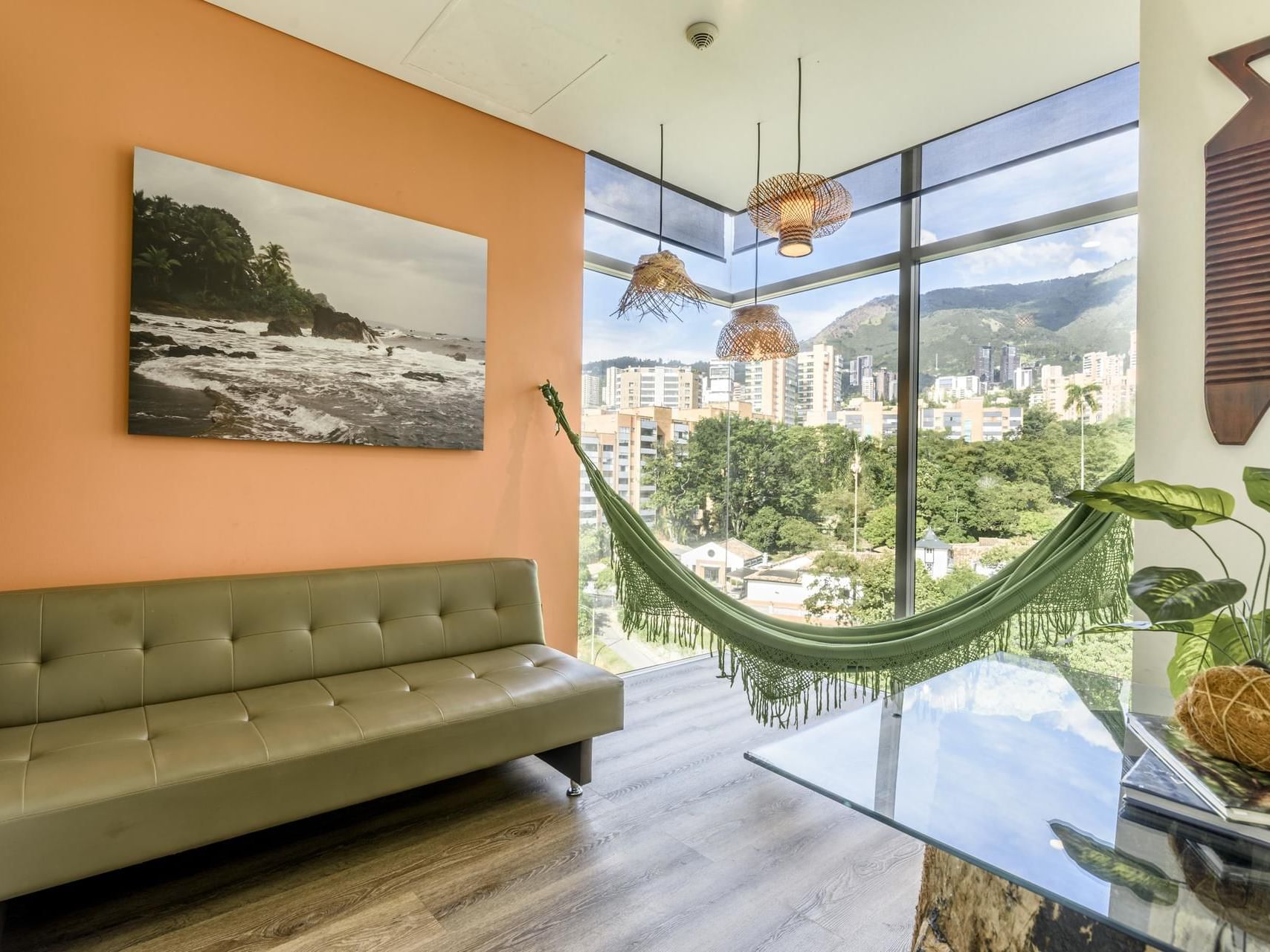 Suite with Indoor hammock & long couch at Diez Hotel Categoría