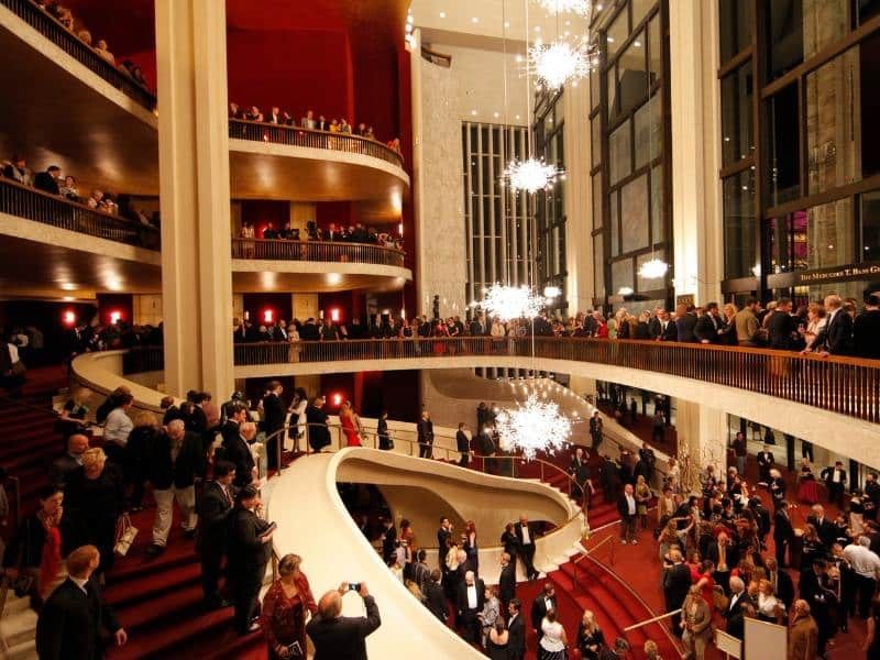 metropolitan opera performances new york city