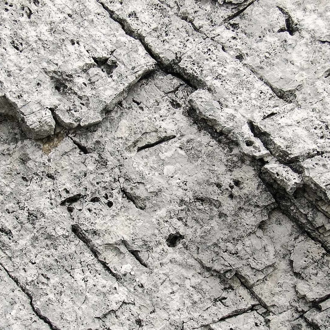 Close-up of a cracked rock near Falkensteiner Hotels