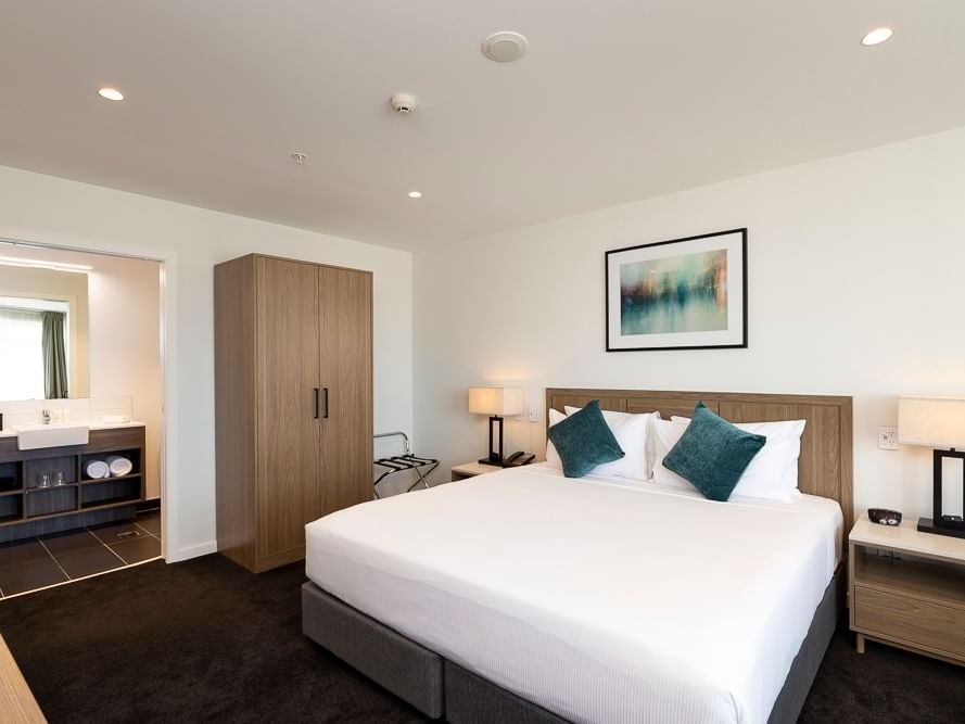 King bed & vanity area, Superior Room at Nesuto Stadium Hotel
