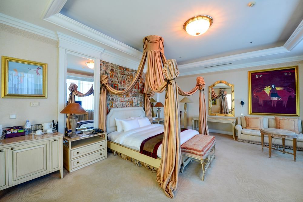 Fairy bed in Royal Suite with elegant decors at Hanoi Daewoo Hotel