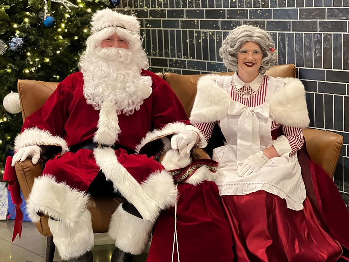 Fa La La… Shangri-La La La