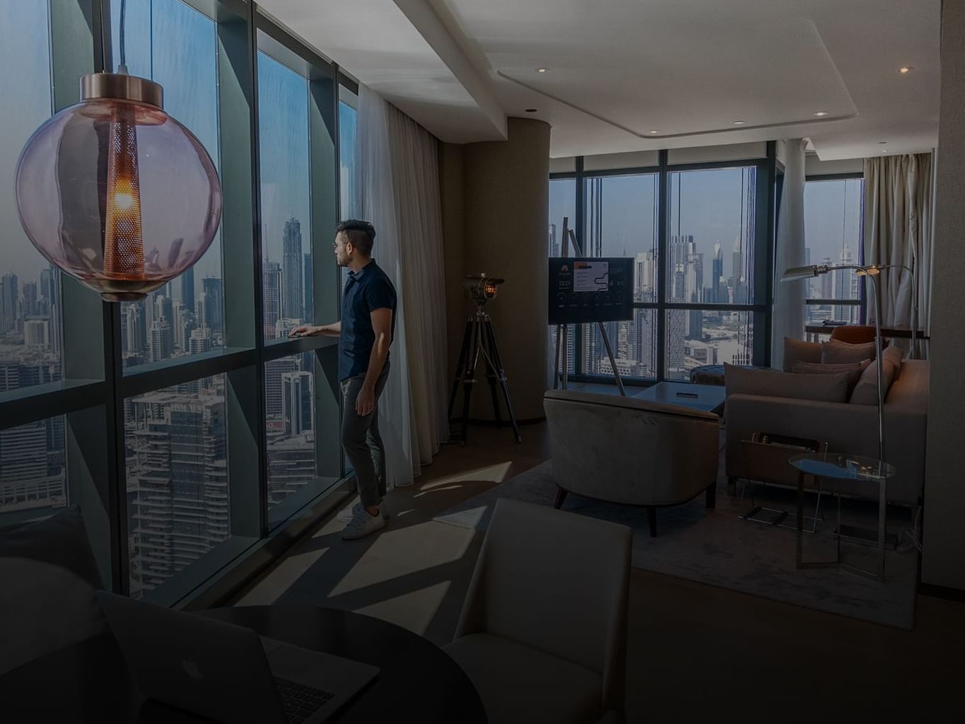 PARAMOUNT LONG STAY PACKAGE
