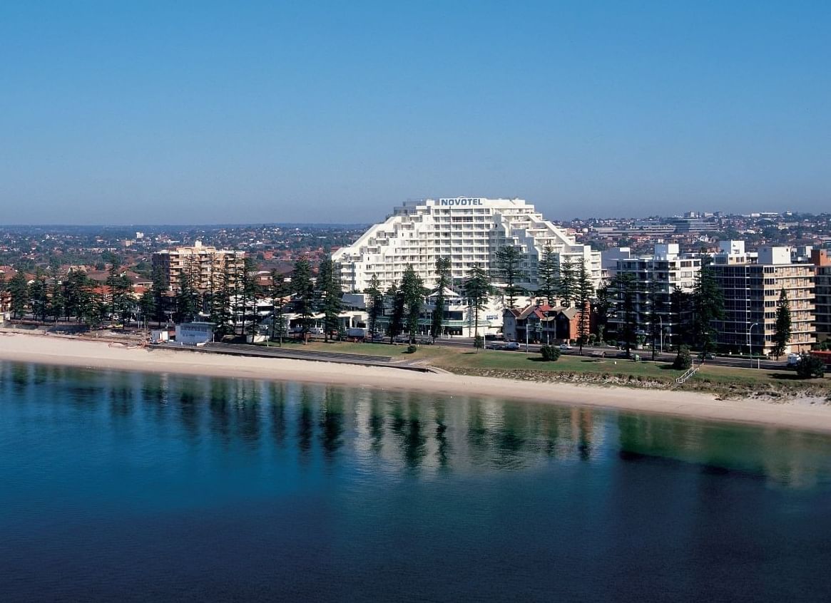 Beach Coast near Novotel Sydney Brighton Beach