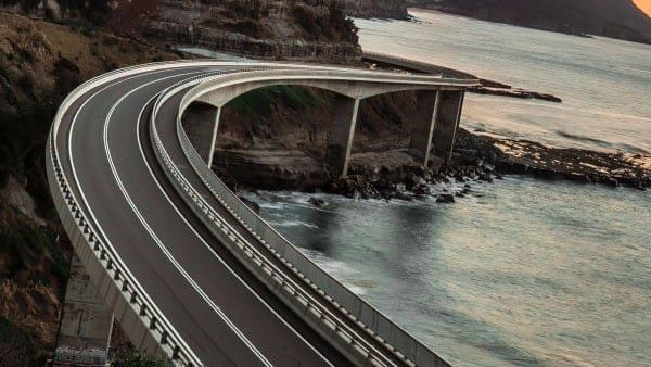 Bridge–tunnel at Ibis Sydney Airport