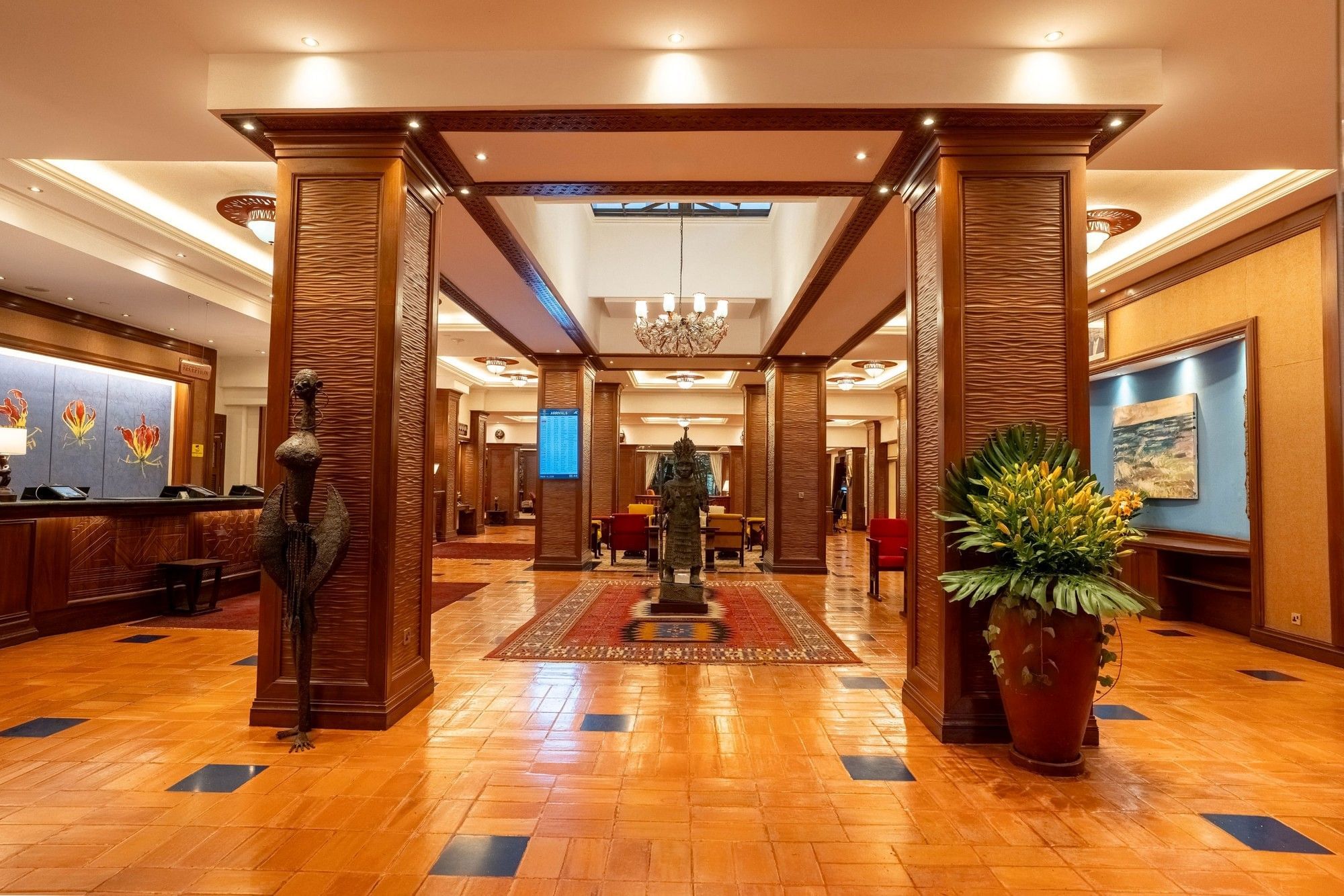 Nairobi Serena Hotel in Nairobi National Park — photo 1
