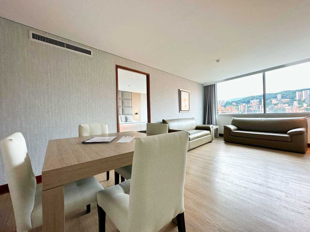 Hotel San Fernando Plaza — Suite | Hotel Only, Oct 8–13 – Image 3