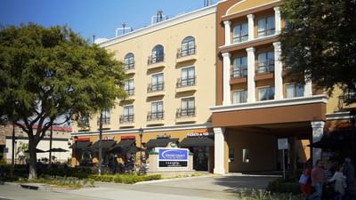 Exterior view of Hotel Grand Legacy at The Park Anaheim.