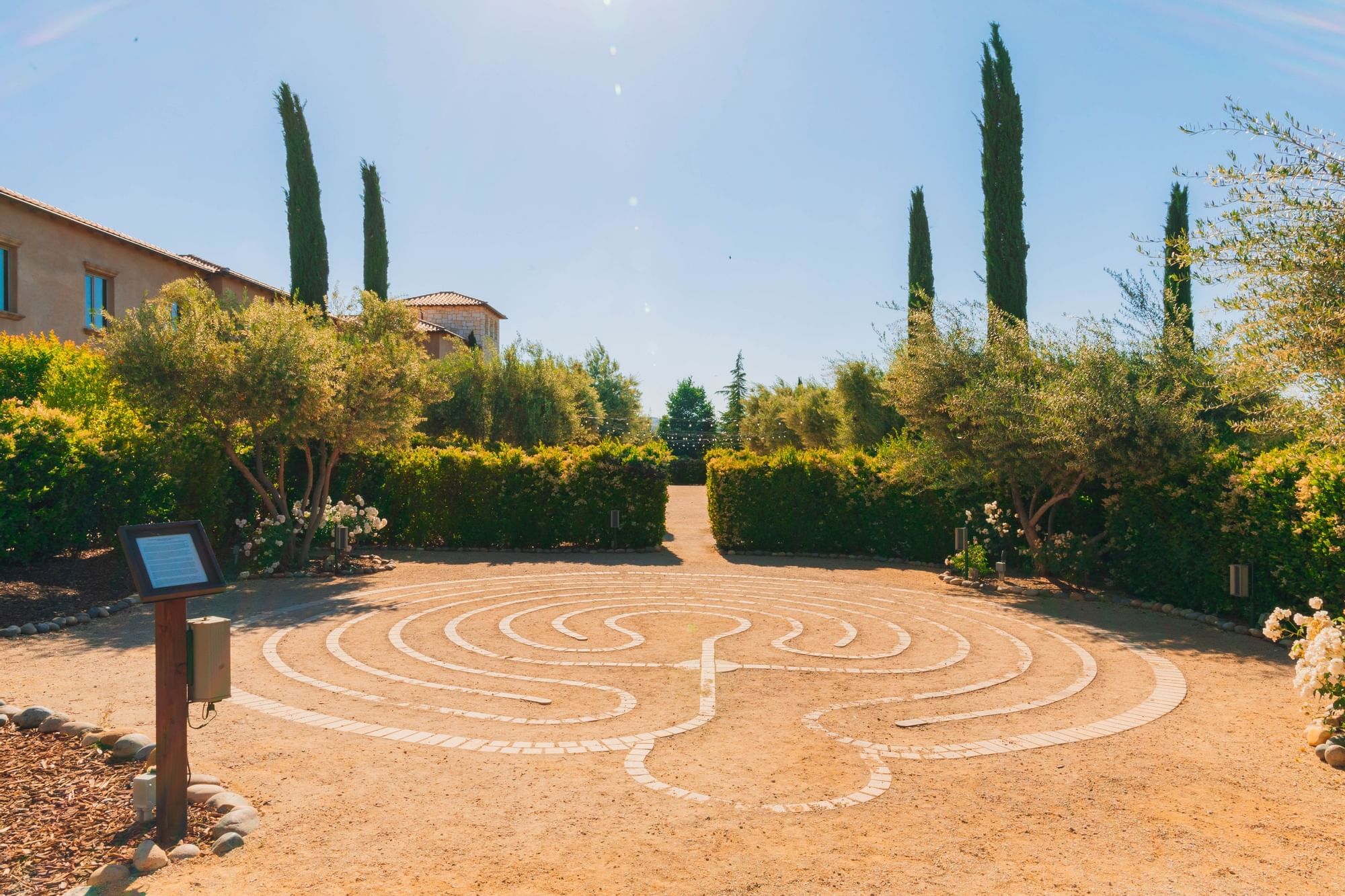 Sonic Labyrinth with stone pathway