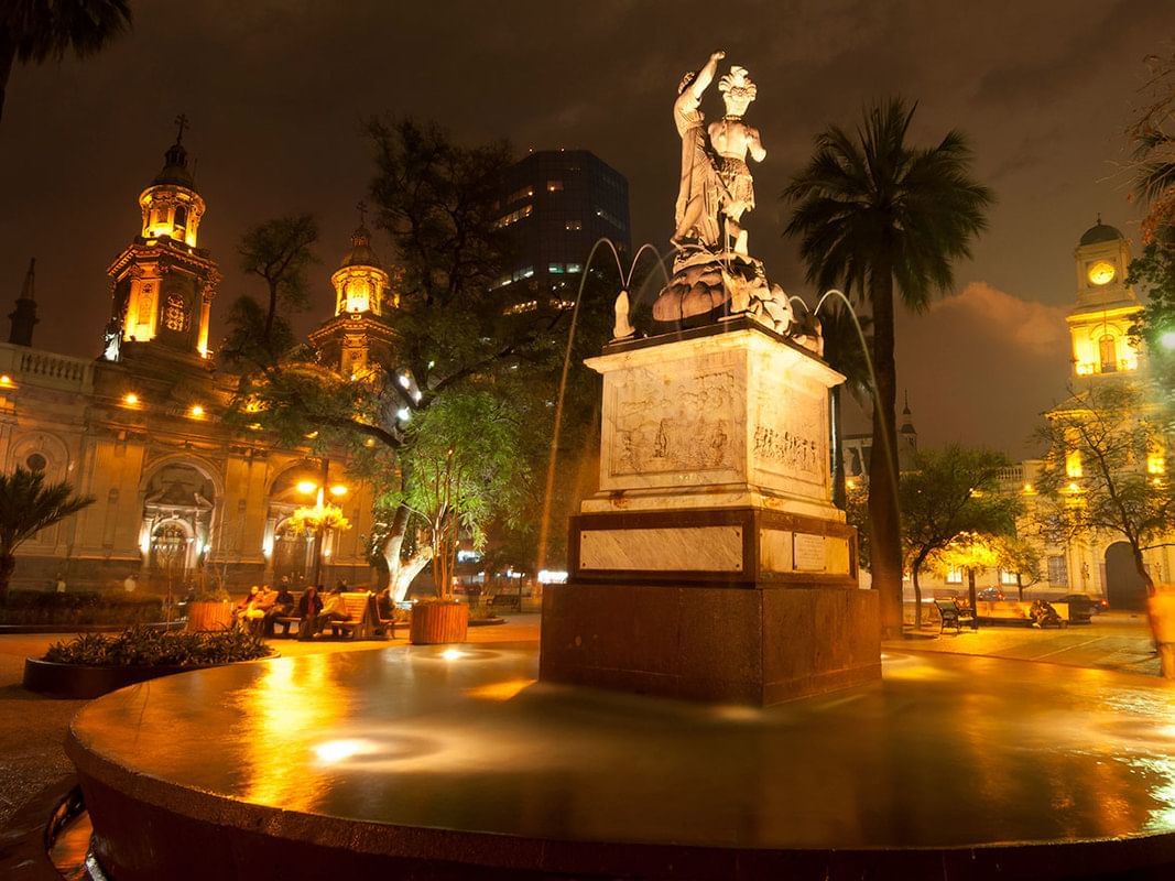 Pond and statue in Plaza de Armas at Hotel Plaza San Francisco