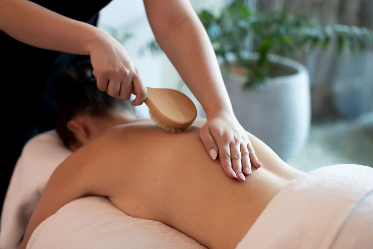 A lady having a Massage on the Central Coast NSW at Pullman Magenta Shores