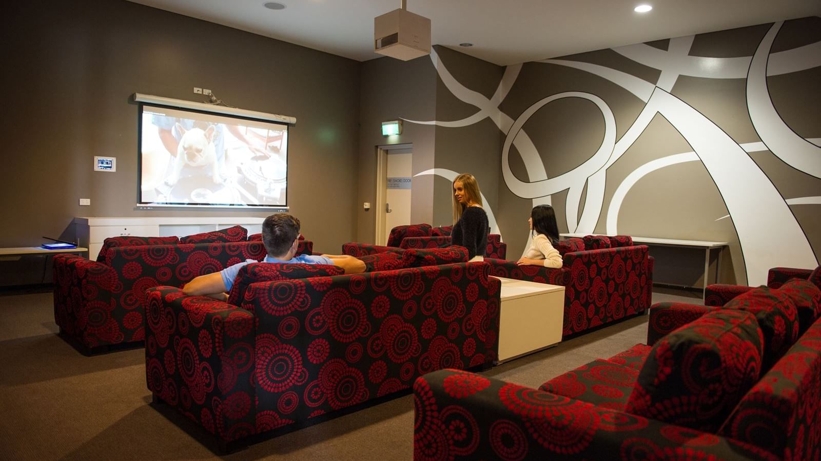 UniLodge @ ANU – Kinloch Lodge_Ground Floor Theatre Room