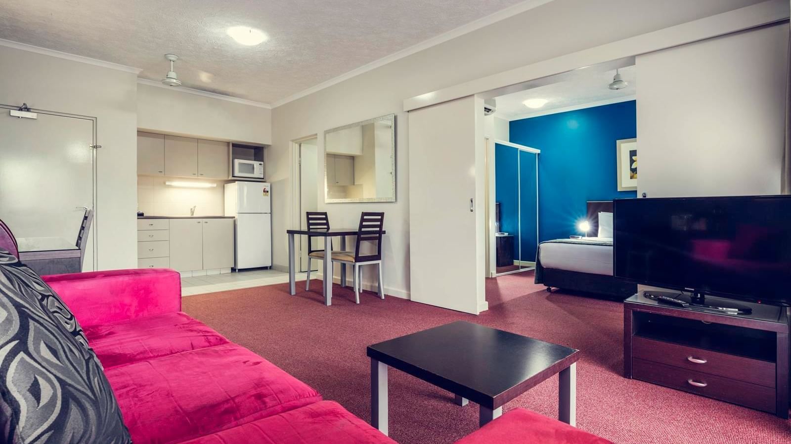 Living area of a Resort Spa Suite at Darwin Airport Hotels