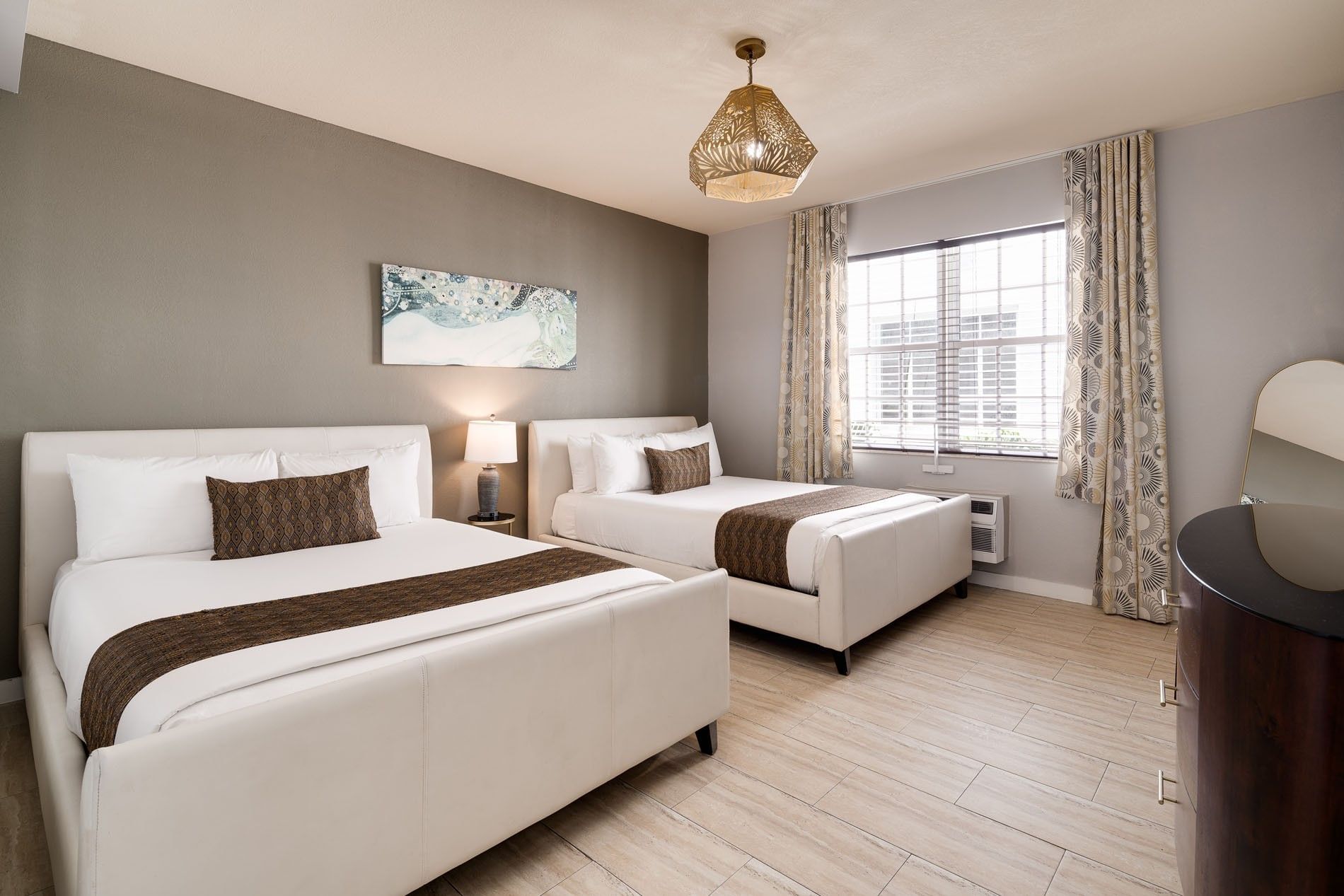 Miami Accommodations | Tradewinds Apartment Hotel