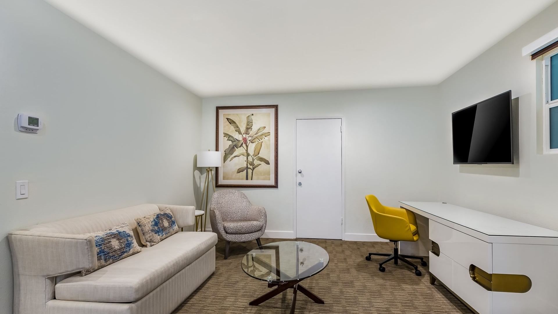 Coronado Jr. Suite The Anaheim Hotel