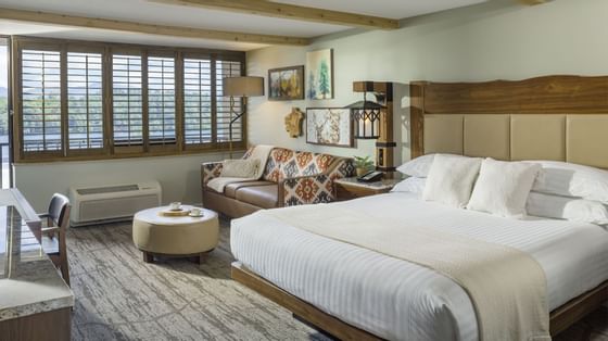 Resort Superior View Room with King Bed at High Peaks Resort