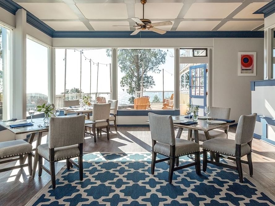 Dining area in 5200 restaurant at The Heritage House Resort