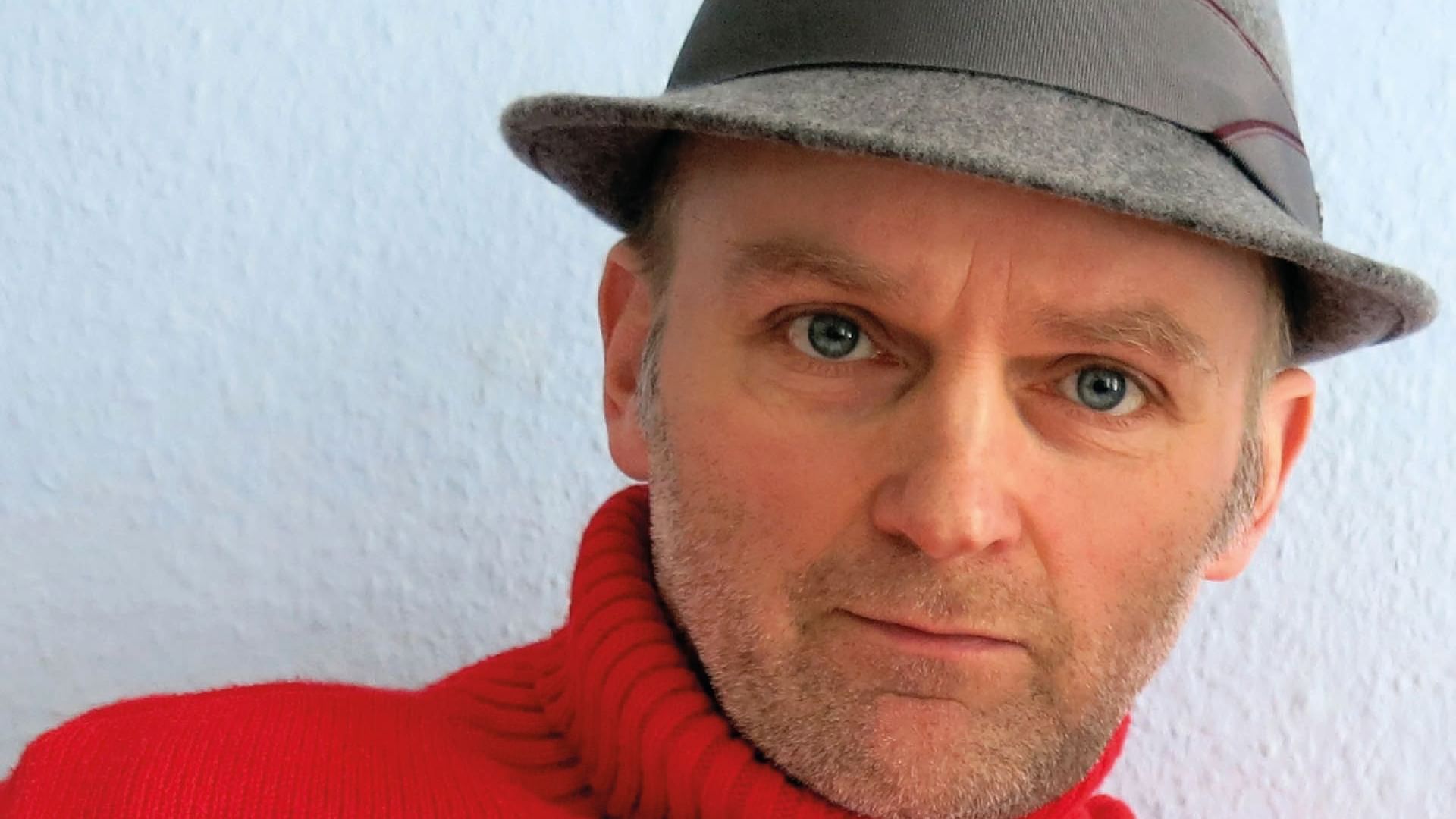 Headshot of Mr.Jim Avignon at Hotel Berlin Berlin