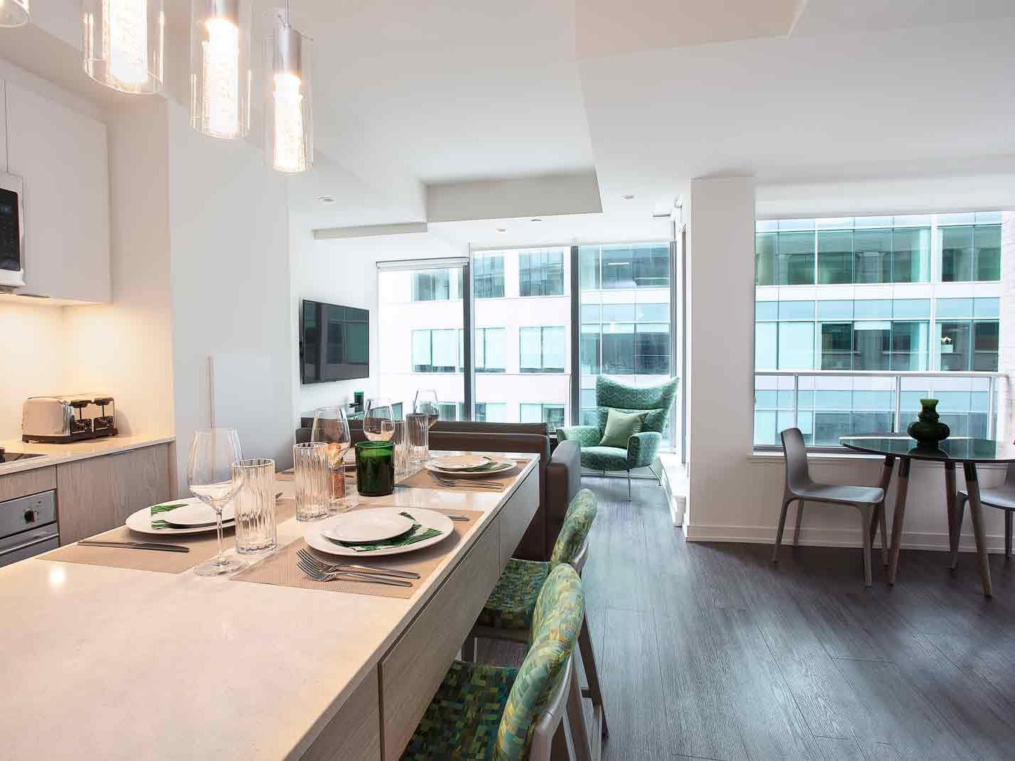 Premium One-Bedroom with a balcony Dining area, ReStays Ottawa