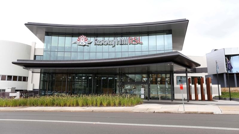 Exterior view of the Rooty Hills RSL near Novotel Sydney