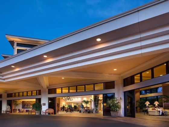 Exterior view of the entrance at Paramount Hotel Portland