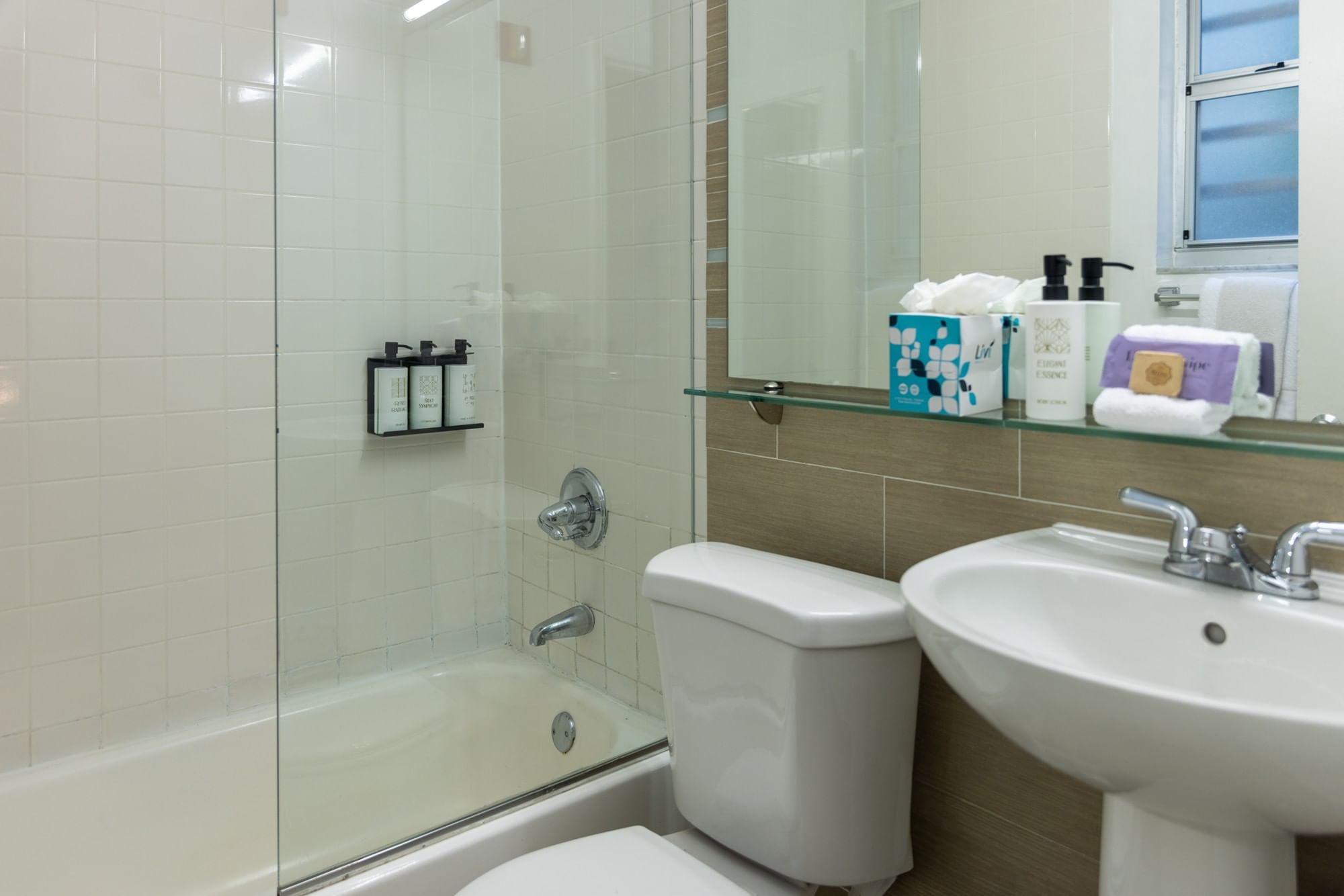 Crest Hotel Suites — photo 20 of 60