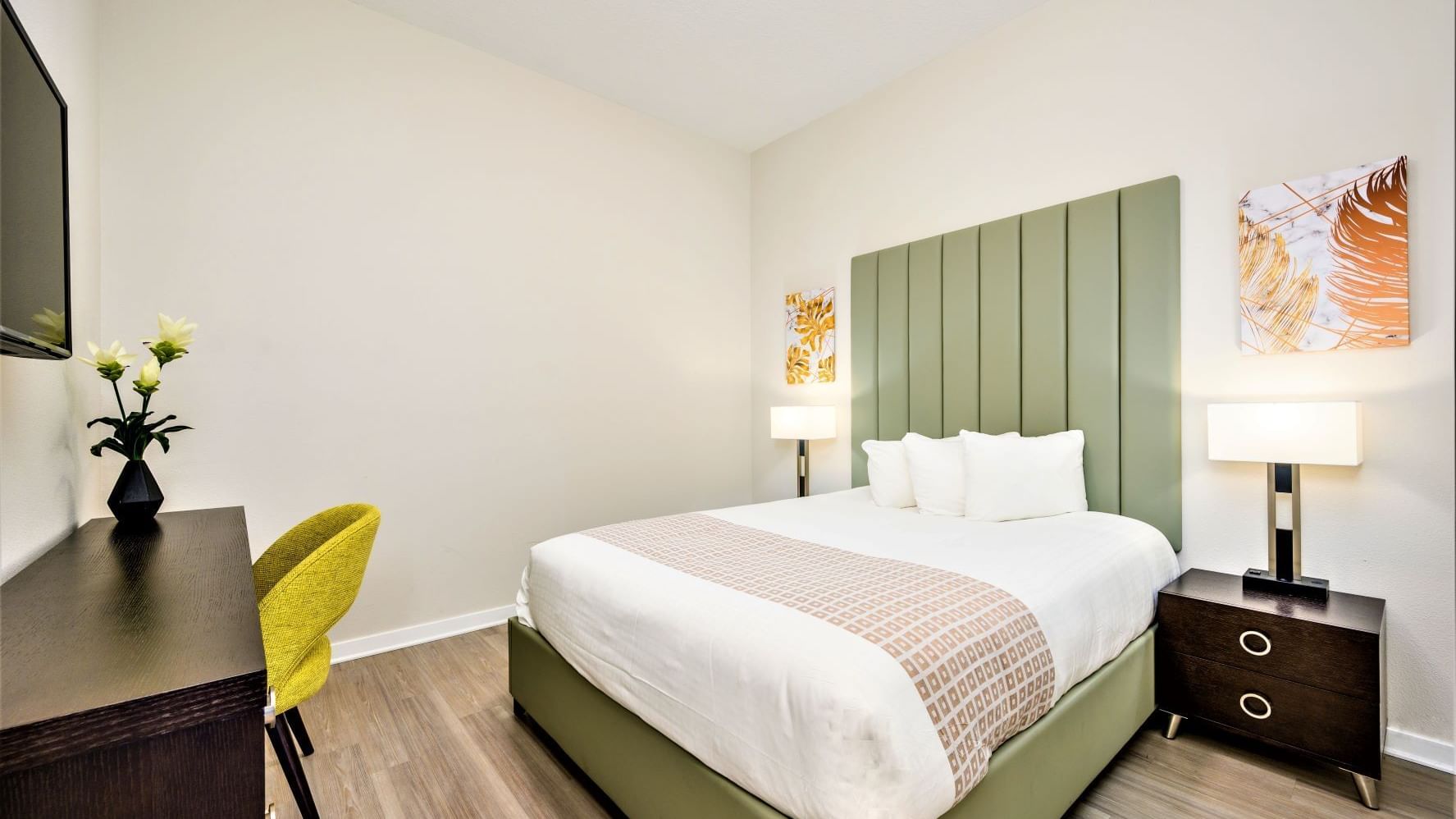 Orlando Condo Suite - 3 Bedroom 2 Bath - Vista Cay Resort - Green Luxury Condos With Private Master Suite