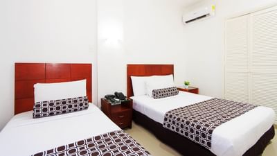 habitacion con dos cama twin en cartagena