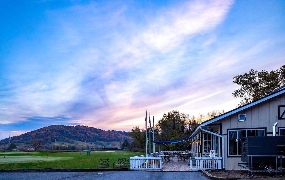 Esquire Golf Course with lush landscape near Inn at Willow Grove