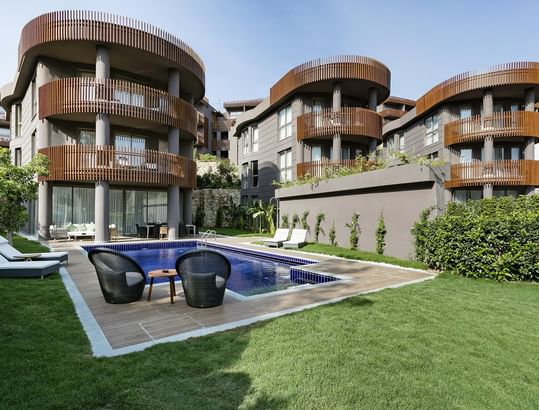 Exterior of outdoor pool area in Presidential Villa at Titanic Luxury Collection Bodrum